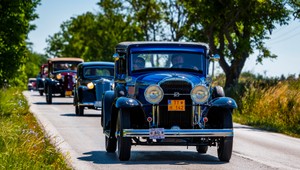 POZOR na podvodníkov na internete: Takto okrádajú milovníkov veteránov