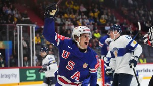 Američania zdolali Fínov 5:2 a postupujú do semifinále
