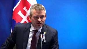 Pellegrini reaguje na Dankove pozvanie. Do centrály SNS prídem