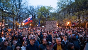 Študenti nechcú odísť z krajiny. Rozhodli sa protestovať v uliciach Slovenska