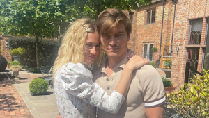 Šesť rokov zasnúbená, teraz to konečne prišlo! Zo speváčky je najšťastnejšia nevesta pod slnkom!