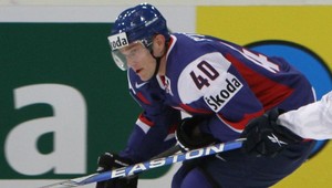 Svatoš sa Omsku cíti dobre, v premiére mal šance skórovať