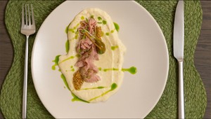 Teľacie mäso s tuniakovou omáčkou