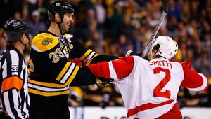 Smith vyzval Cháru na bitku. Ten sa mu vysmial do tváre!