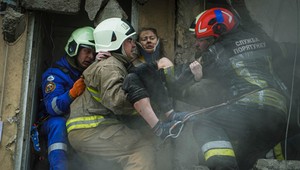 327. deň na Ukrajine: Rusi ostreľovali Záporožie a Nikopol, počet obetí v Dnipre stúpol na 35