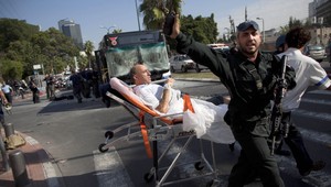 V Tel Avive vybuchol autobus, najmenej 21 zranených