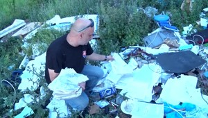 Našli sa voľne pohodené dokumenty s osobnými údajmi desiatok Slovákov