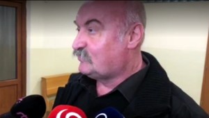 Mikuláš Vareha je na slobode. Polícia ho vďaka náramku bude naďalej sledovať