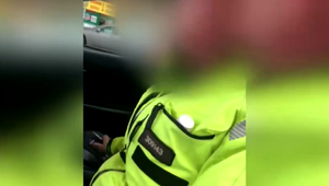 Policajta, ktorý mal napadnúť rusky hovoriaceho muža, čaká disciplinárne konanie