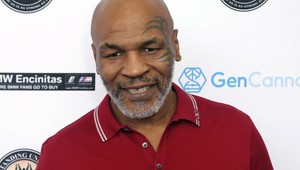 VIDEO: Tyson zmlátil pasažiera v lietadle