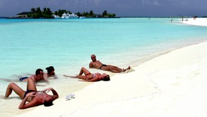 Problémový raj. Maledivy ničia islamskí extrémisti