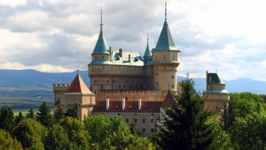 Spať sa v sobotu neoplatí, múzeá budú otvorené