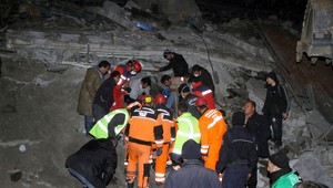 V Turecku opäť zabíjalo zemetrasenie. Zrútili sa aj hotely!