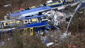 Za železničné nešťastie v Bavorsku môžu dve chyby výpravcu