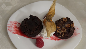 Dezert: Pól na pól a horké.