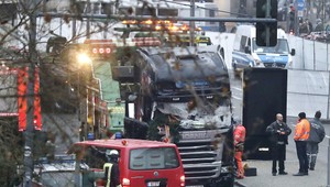 Nemecká polícia pátra po Tunisanovi, ktorý je podozrivý z útoku v Berlíne