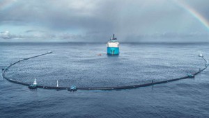 Začalo sa s upratovaním oceánov: Projekt mladého vynálezcu čistí tichomorskú skládku