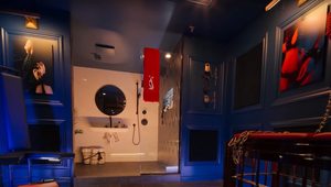 Netflix zapĺňa dieru novým seriálom: Ako si doma vybudovať sexuálnu miestnosť