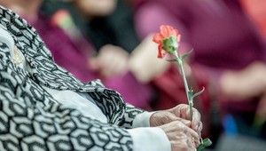 Slovenské ženy sú na dne rebríčka. Prečo stále zarábajú menej než muži?