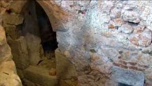 Na Bojnickom zámku našli tajomné schody. Viedli k 700 ročnému nálezu