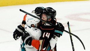 Český bek dostal najvyššiu možnú pokutu za bodnutie protihráča