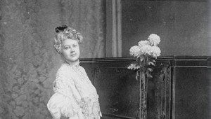 Americké dedičky a britské tituly. Seriál, ktorý premenil Banskú Štiavnicu na viktoriánsku Európu