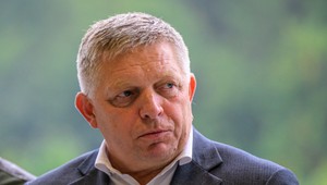 Fico napokon na Ukrajinu neodcestoval. Účasť na samite zrušil pre chorobu