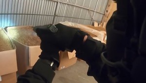 Státisíce cigariet a viac ako 150 kilogramov tabaku. Akcia Rubikon odhalila 57-ročného obchodníka