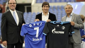 Schalke ponúklo Raúlovi predĺženie kontraktu