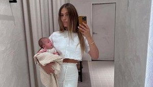 Táto matka schytala od ľudí poriadnu kritiku: Prečo TO spravila 3-mesačnej dcérke?