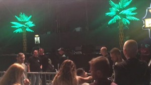 Chystáte sa užiť si letné párty? Pozor na syndróm dovolenkového srdca!