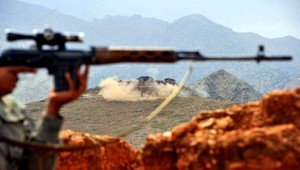 Taliban vyvraždil na juhu krajiny už sto ľudí