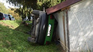 12-ročný chlapec si sadol za volant, nehode nezabránil ani jeho 16-ročný spolujazdec