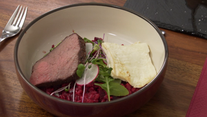 Hlavné jedlo: Červená je základ ostatné si vyberte sami