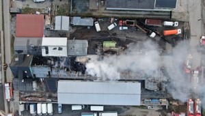 FOTO Ničivý požiar v Senci: Zasahujú desiatky hasičov, škodu vyčíslili až na 350-tisíc eur