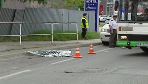 Tragédia v Ružinove! Deduška zrazil autobus MHD