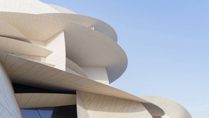 Nové národné múzeum v Katare pripomína obrovskú púštnu ružu