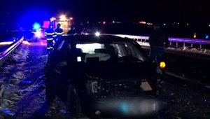 Pri čelnej zrážke prišiel o život rumunský vodič kamiónu