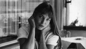 Zomrela známa speváčka a herečka Jane Birkinová