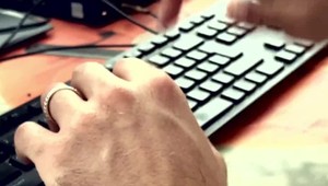 Alarmujúce čísla prieskumu: Až 71,5 % opýtaných mladých ľudí sa zapája do rôznych bizarných online výziev