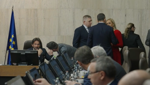 Rokovanie vlády: Aká je pravdepodobnosť predčasných volieb?