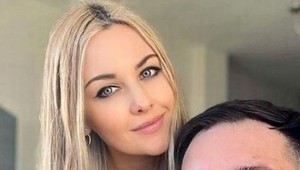 Krásku kritizujú za výber partnera: Nikto jej neverí, že TOHTO muža môže milovať