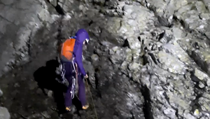 Dve horolezkyne nemohli dokončiť zostup kvôli búrke. Záchranári im pomáhali celú noc