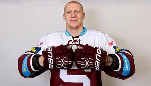 Ďalší Slovák v KHL. Čajkovský zo Sparty do Jekaterinburgu
