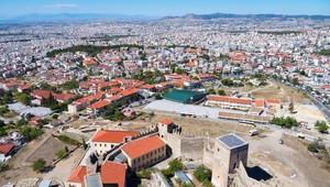 V Grécku evakuovali 70 tisíc ľudí, experti zneškodňujú obrovskú bombu