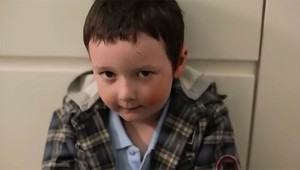 Dobitý chlapček prehovoril: Zachráňte deti ako som ja!