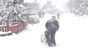 Sneženie na území Slovenska nekončí. Teploty sa ale zmenia