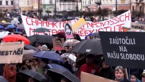 Zhromaždenia Za slušné Slovensko opäť pokračujú, budú ale v iný deň