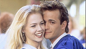 Pred 17 rokmi sa vysielala prvá časť Beverly Hills 90210