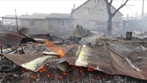 Pri vypaľovaní trávy prišlo o domov sedem rodín. Obvinená je miestna obyvateľka